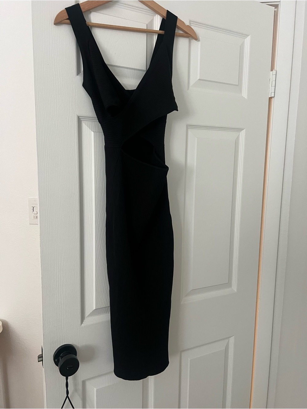 Alice + Olivia Black Cutout Midi Dress